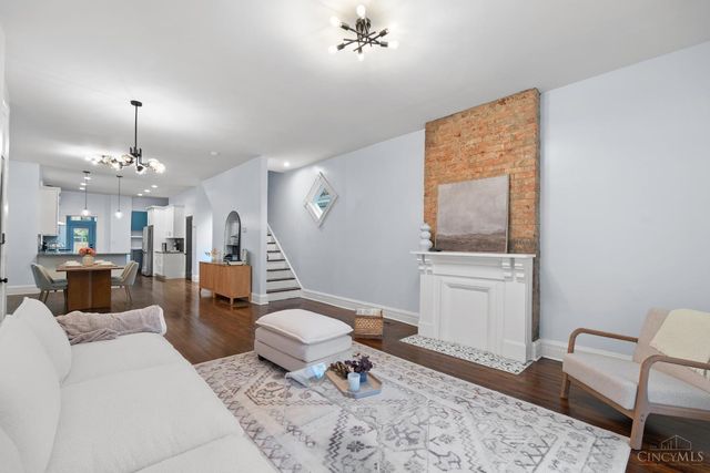 1545 Pullan Avenue, Cincinnati, OH 45223