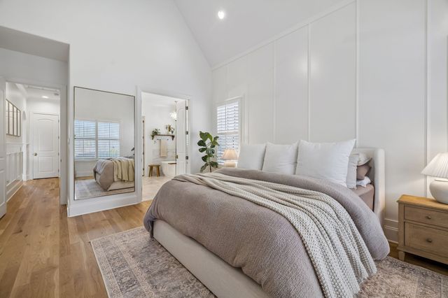 1010 Luxborough Dr, Hendersonville, TN 37075