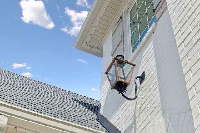 1010 Luxborough Dr, Hendersonville, TN 37075