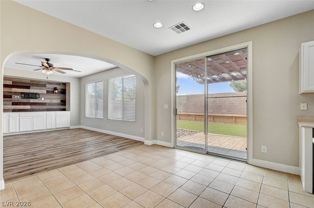 567 East Pinetop Lake Street, Henderson, NV 89002
