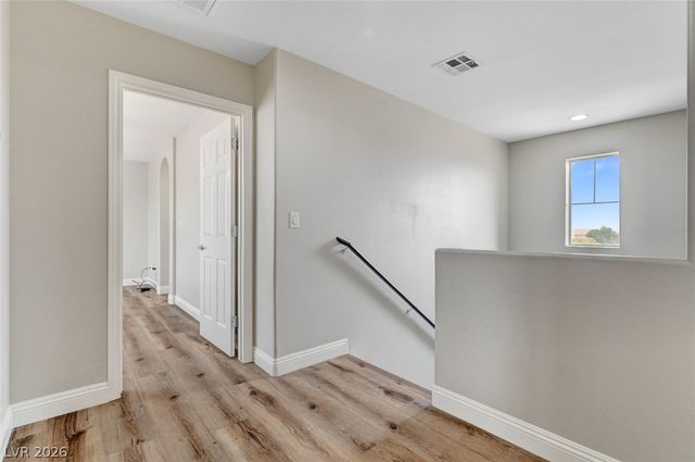 567 East Pinetop Lake Street, Henderson, NV 89002