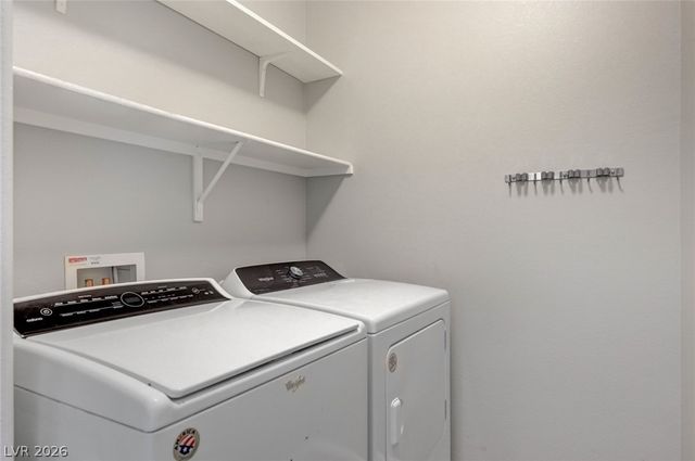 567 East Pinetop Lake Street, Henderson, NV 89002