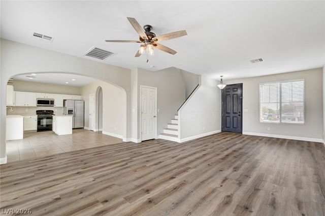 567 East Pinetop Lake Street, Henderson, NV 89002