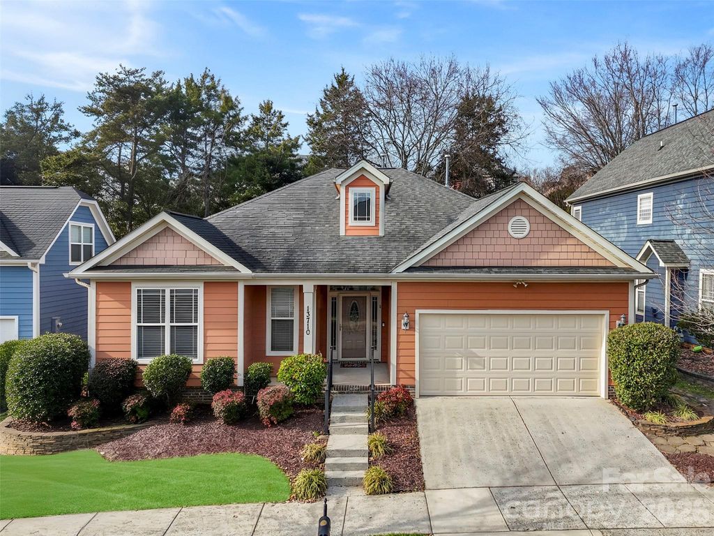 13710 Cedar Pond Circle, Huntersville, NC 28078