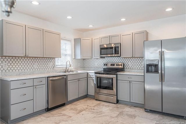 1011 Anarine Road, Fayetteville, NC 28303