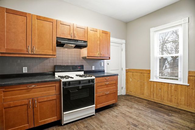 2214 Girard Avenue N, Minneapolis, MN 55411