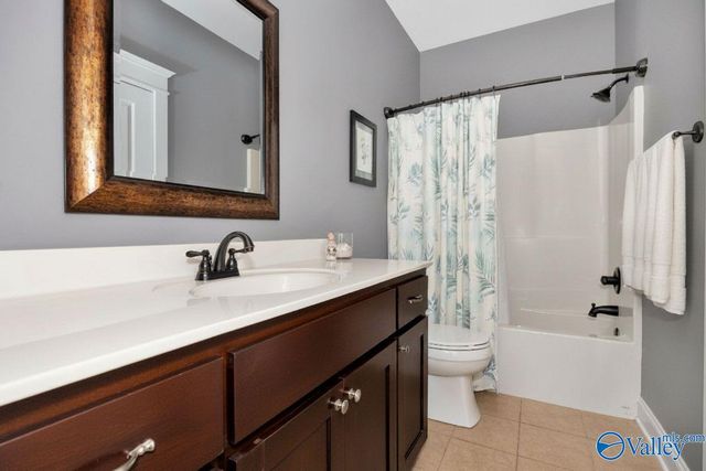 1127 Rison Avenue NE, Huntsville, AL 35801