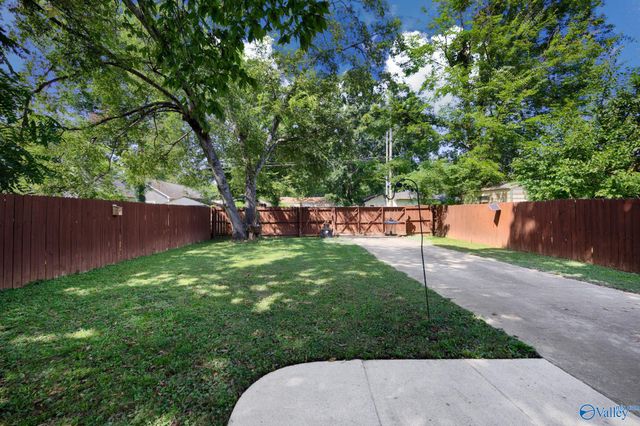 1127 Rison Avenue NE, Huntsville, AL 35801