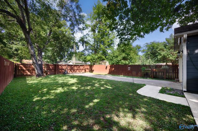 1127 Rison Avenue NE, Huntsville, AL 35801