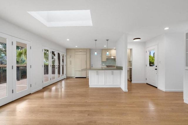1435 Eastcrest Court, Santa Cruz, CA 95062