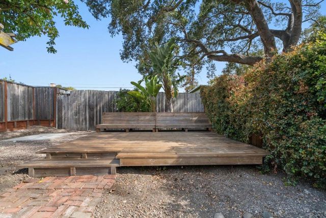 1435 Eastcrest Court, Santa Cruz, CA 95062