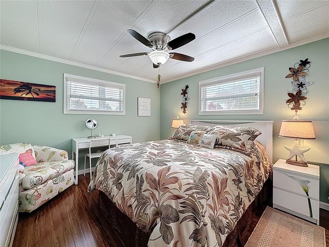 7880 54TH AVENUE N 54, St Petersburg, FL 33709