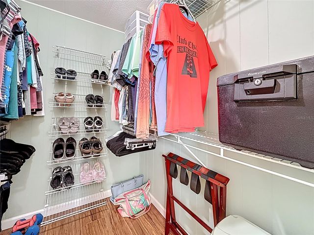 7880 54TH AVENUE N 54, St Petersburg, FL 33709