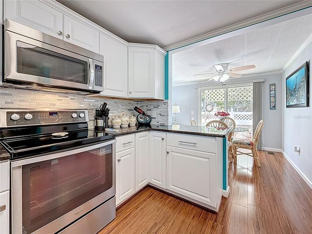 7880 54TH AVENUE N 54, St Petersburg, FL 33709