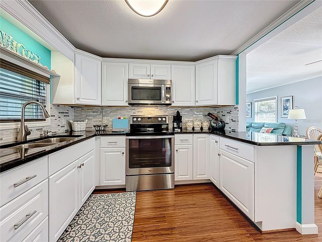 7880 54TH AVENUE N 54, St Petersburg, FL 33709