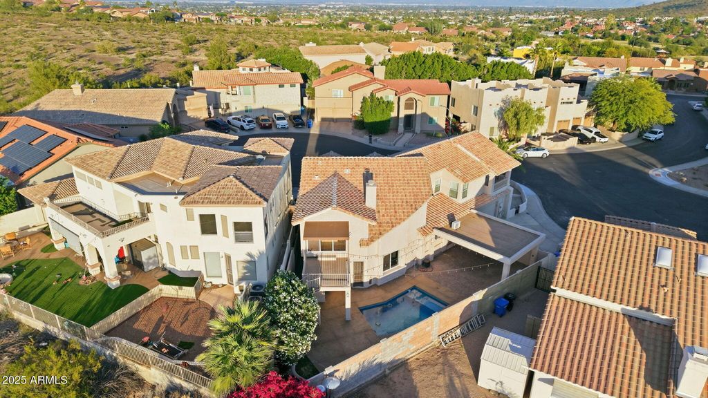 1709 E GELDING Drive, Phoenix, AZ 85022