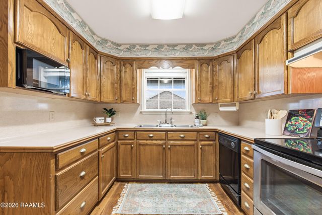 124 Roger Road, Lafayette, LA 70507