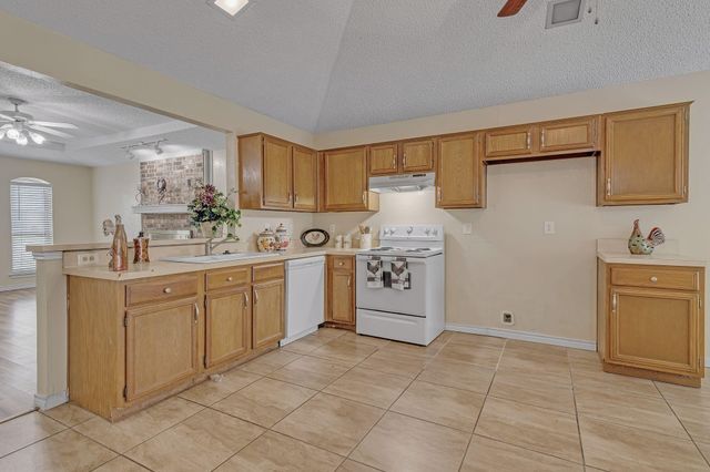 5730 Westchase Drive, North Richland Hills, TX 76180