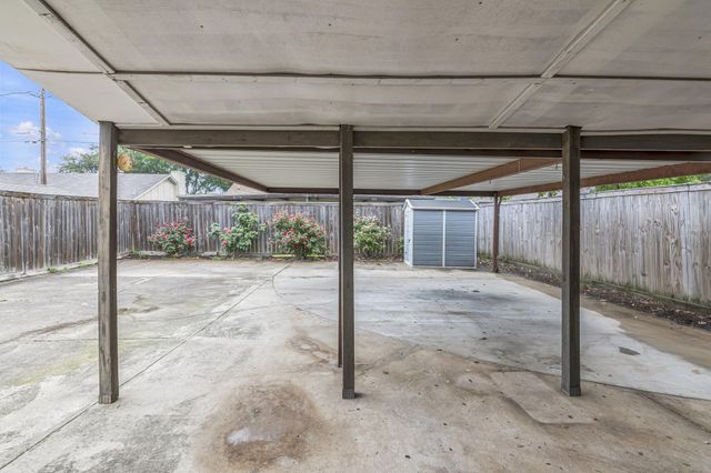 5730 Westchase Drive, North Richland Hills, TX 76180