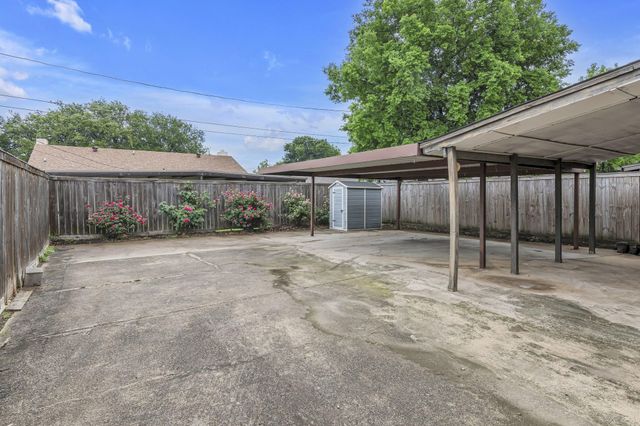 5730 Westchase Drive, North Richland Hills, TX 76180