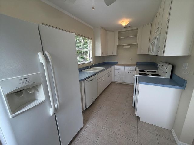 2301 E WARM SPRINGS AVENUE, Coleman, FL 33521