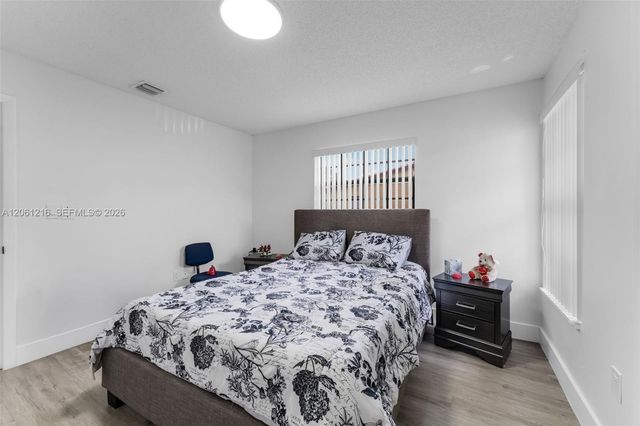 8612 SW 148th Place, Miami, FL 33193