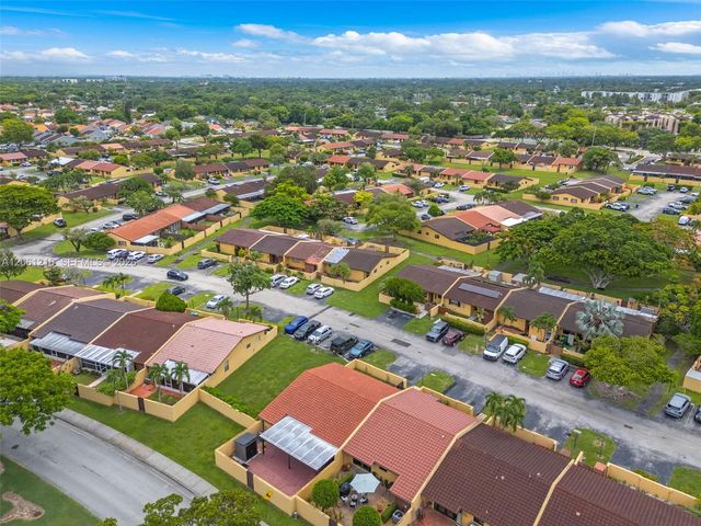 8612 SW 148th Place, Miami, FL 33193