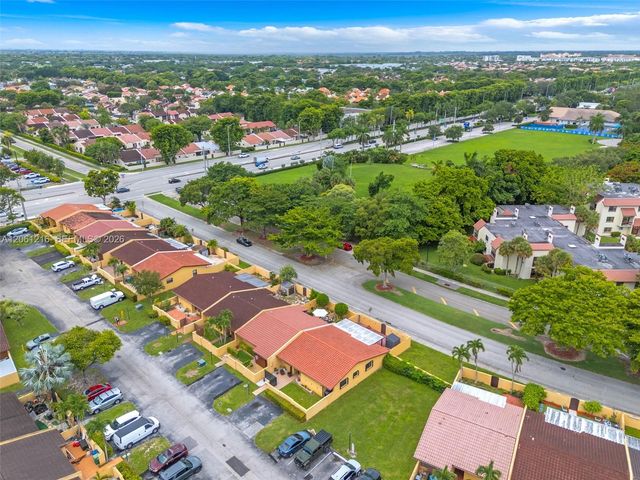 8612 SW 148th Place, Miami, FL 33193
