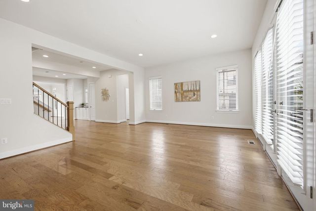 42313 IMPERVIOUS TER, Brambleton, VA 20148