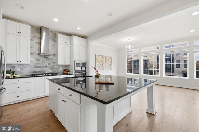 42313 IMPERVIOUS TER, Brambleton, VA 20148