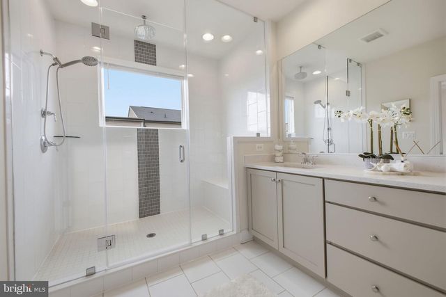 42313 IMPERVIOUS TER, Brambleton, VA 20148