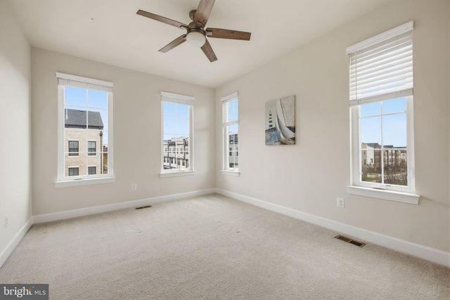 42313 IMPERVIOUS TER, Brambleton, VA 20148