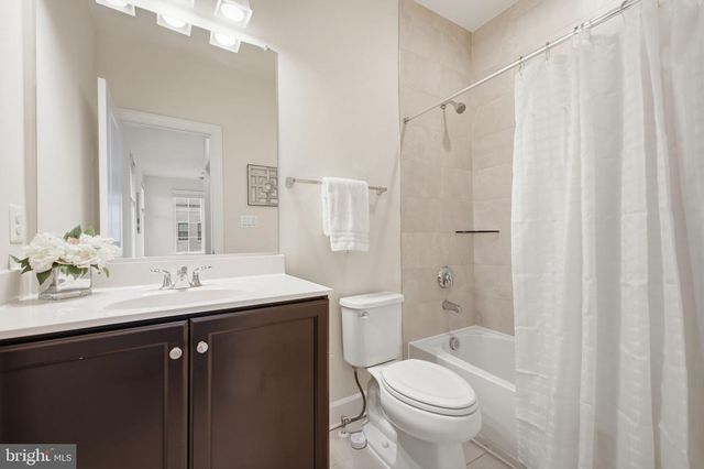 42313 IMPERVIOUS TER, Brambleton, VA 20148