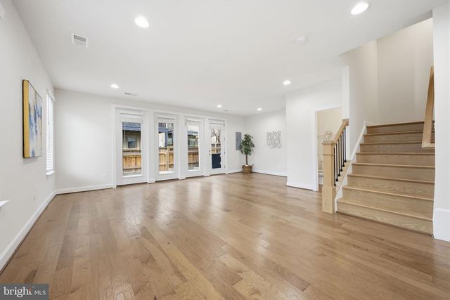 42313 IMPERVIOUS TER, Brambleton, VA 20148