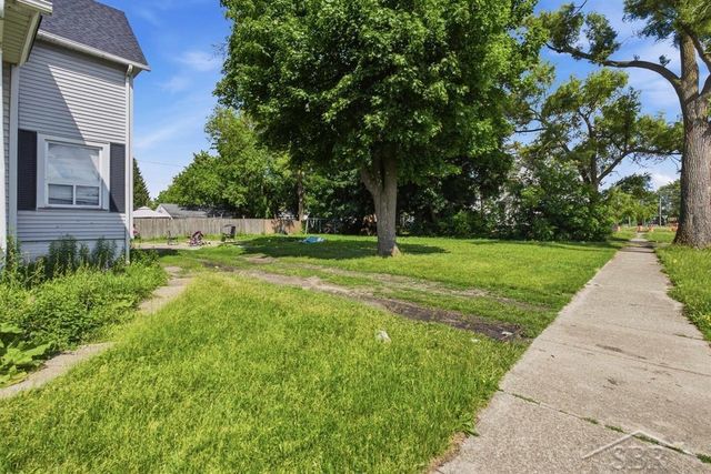 822 Jackson Street, Saginaw, MI 48602