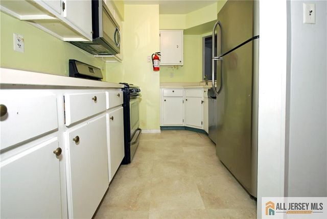 1150 Schmidt Lane, North Brunswick, NJ 08902