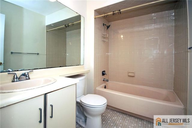 1150 Schmidt Lane, North Brunswick, NJ 08902