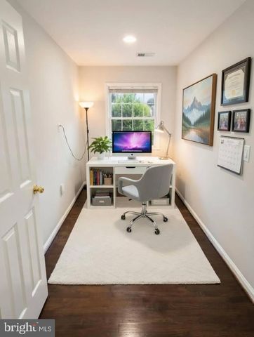 1006 KIMBERWICKE RD, Mclean, VA 22102