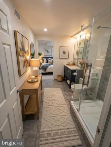 1006 KIMBERWICKE RD, Mclean, VA 22102
