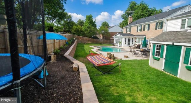 1006 KIMBERWICKE RD, Mclean, VA 22102