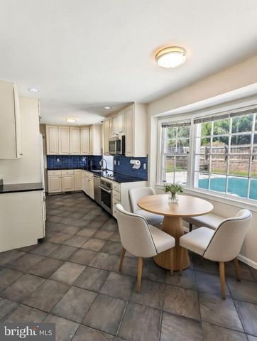 1006 KIMBERWICKE RD, Mclean, VA 22102