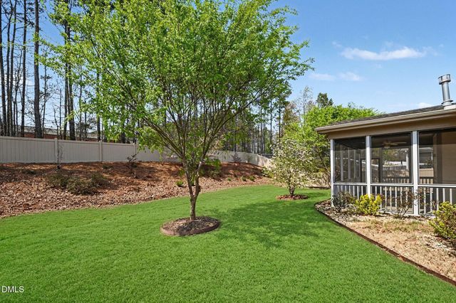 383 Apalachia Lake Drive, Fuquay Varina, NC 27526