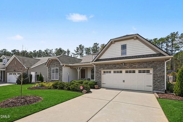 383 Apalachia Lake Drive, Fuquay Varina, NC 27526