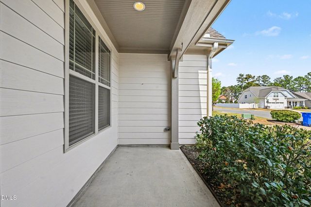 383 Apalachia Lake Drive, Fuquay Varina, NC 27526