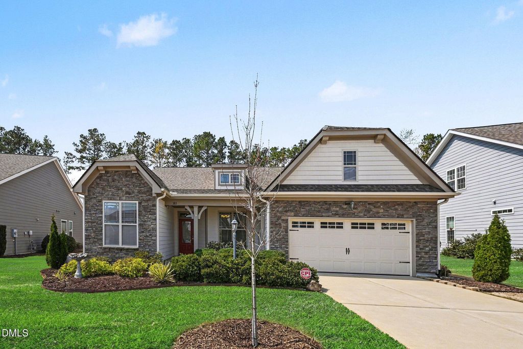 383 Apalachia Lake Drive, Fuquay Varina, NC 27526