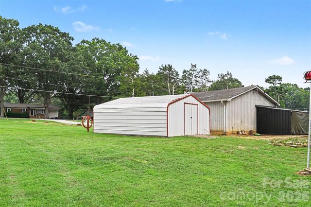 225 Oliphant Road, Mooresville, NC 28115