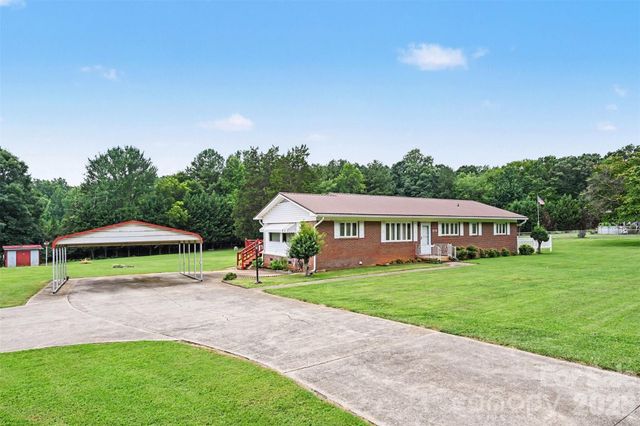 225 Oliphant Road, Mooresville, NC 28115