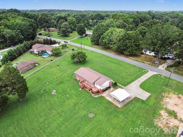 225 Oliphant Road, Mooresville, NC 28115