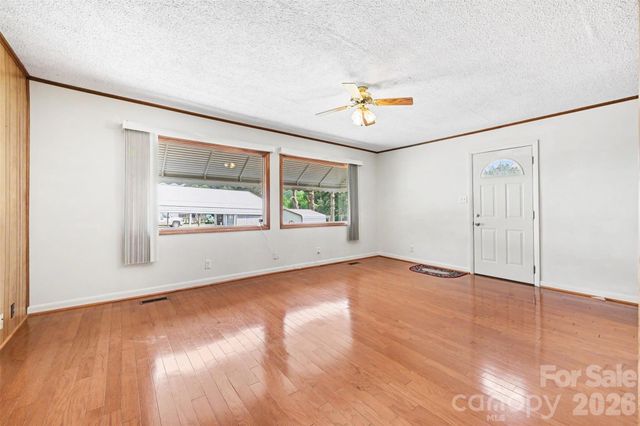 225 Oliphant Road, Mooresville, NC 28115