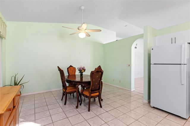 857 NW 133rd Avenue, Pembroke Pines, FL 33028